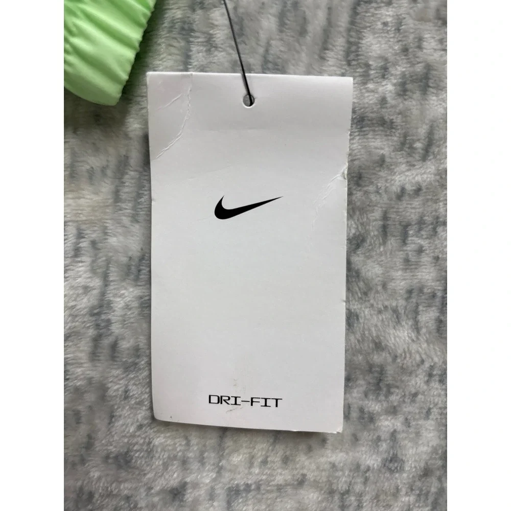 Nike One Kids Dri-FIT Training Shorts Light Green Loose Fit DX4967-376 Large‎